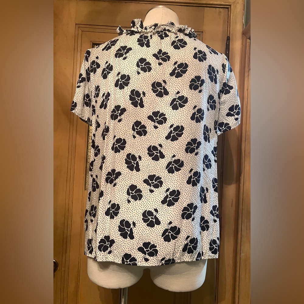 BODEN floral print top blue white 12 - Picture 4 of 10